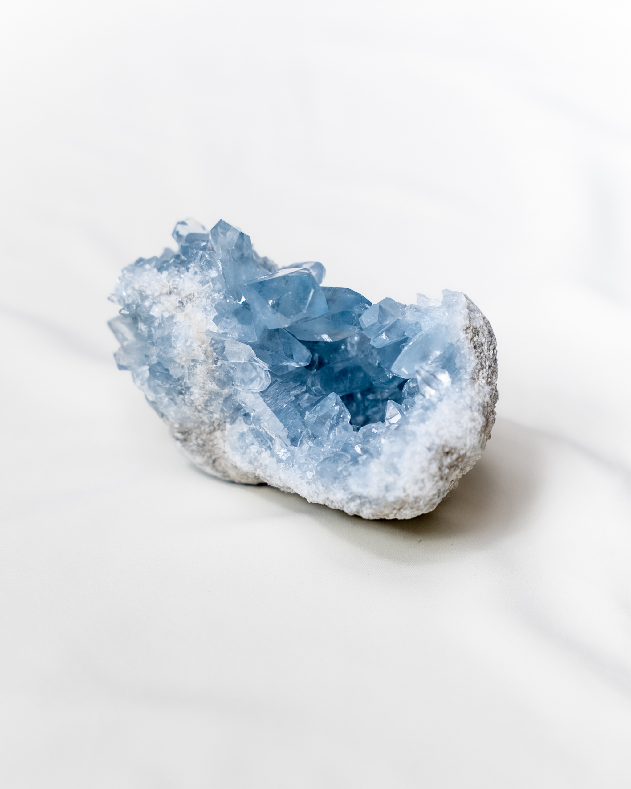 celestien kristal