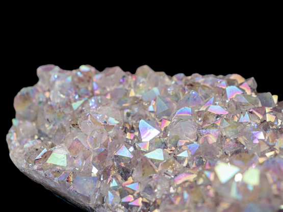 Angel aura kwarts cluster